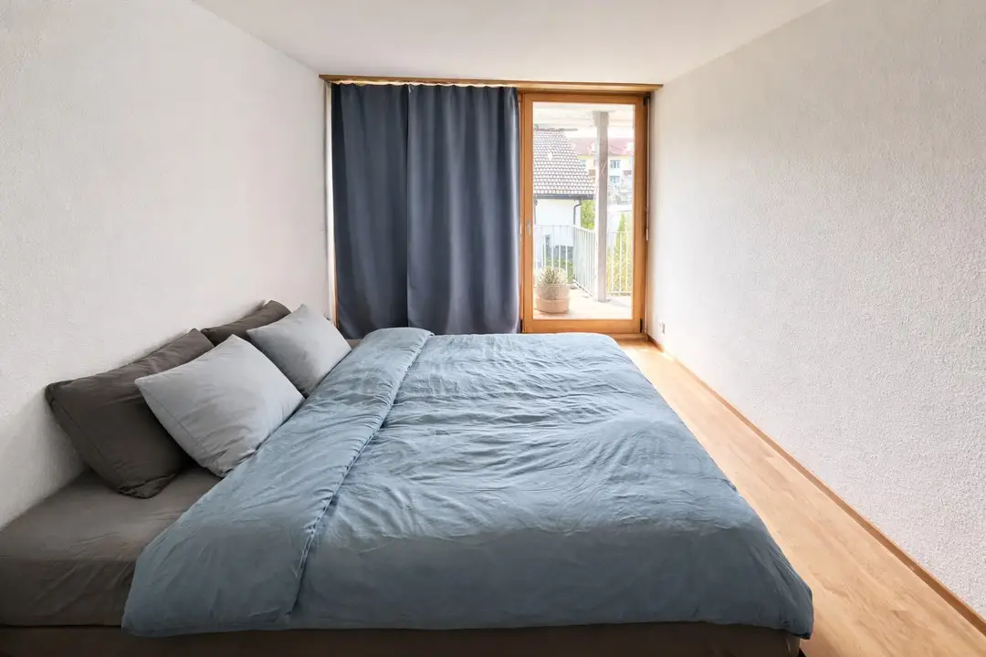 Befristet und möbliert: Attraktives 6.5-Zimmer Eckhaus